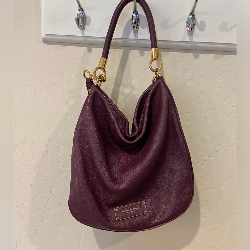 Beautiful pebbled leather Marc Jacob’s bag